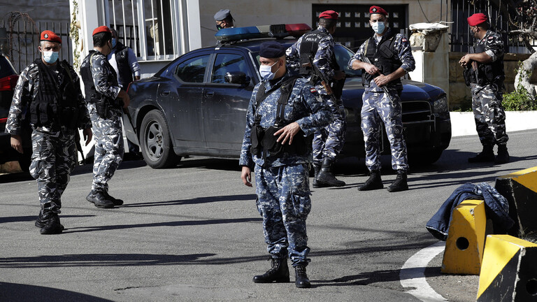 الداخلية اللبنانية تعلن ضبط مواطن سعودي حاول تهريب مخدرات عبر المطار