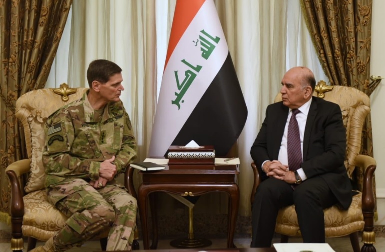 Fouad Hussein discusses with the commander of the US Central Command to strengthen the capabilities of the Iraqi army and security forces 131712019_fuaad