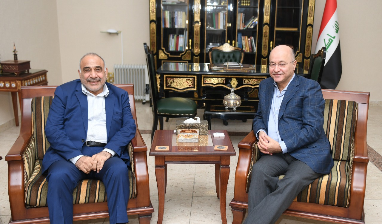 Saleh and Abdul-Mahdi discuss political developments and emphasize: the need to complete the government cab 15212019_19