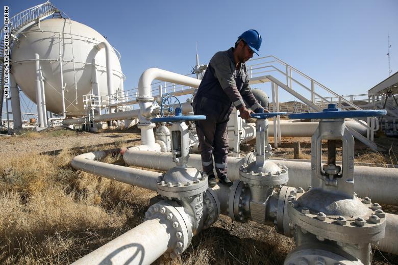 Oil rises, expected to end US exemptions from Iran sanctions 72242019_GettyImages-863044428