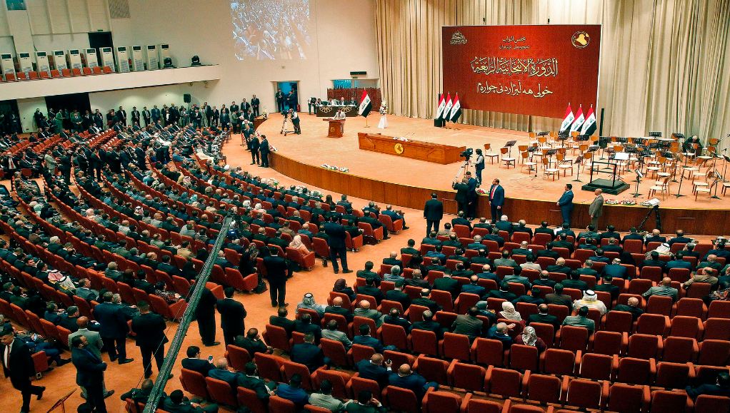 Financial Committee on linking employee salaries to the borrowing law - Iraq will declare its bankruptcy within six months