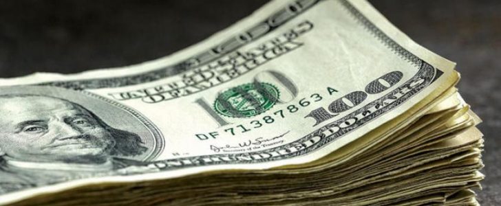 استقرار سعر صرف الدولار امام الدينار العراقي